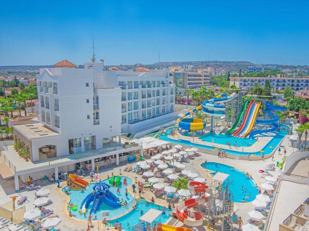 Anastasia Splash Residences Protaras Ngoại thất bức ảnh